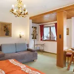 Apartment Gaestehaus Arkadia - 3 Garmisch-Partenkirchen