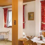 Gaestehaus Arkadia - 3 * Garmisch-Partenkirchen