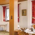 Gaestehaus Arkadia - 3 * Garmisch-Partenkirchen