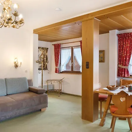 Gaestehaus Arkadia - 3 * Γκάρμις-Παρτενκίρχεν